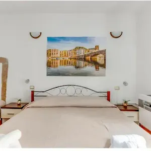 Ada's , Bosa Italia